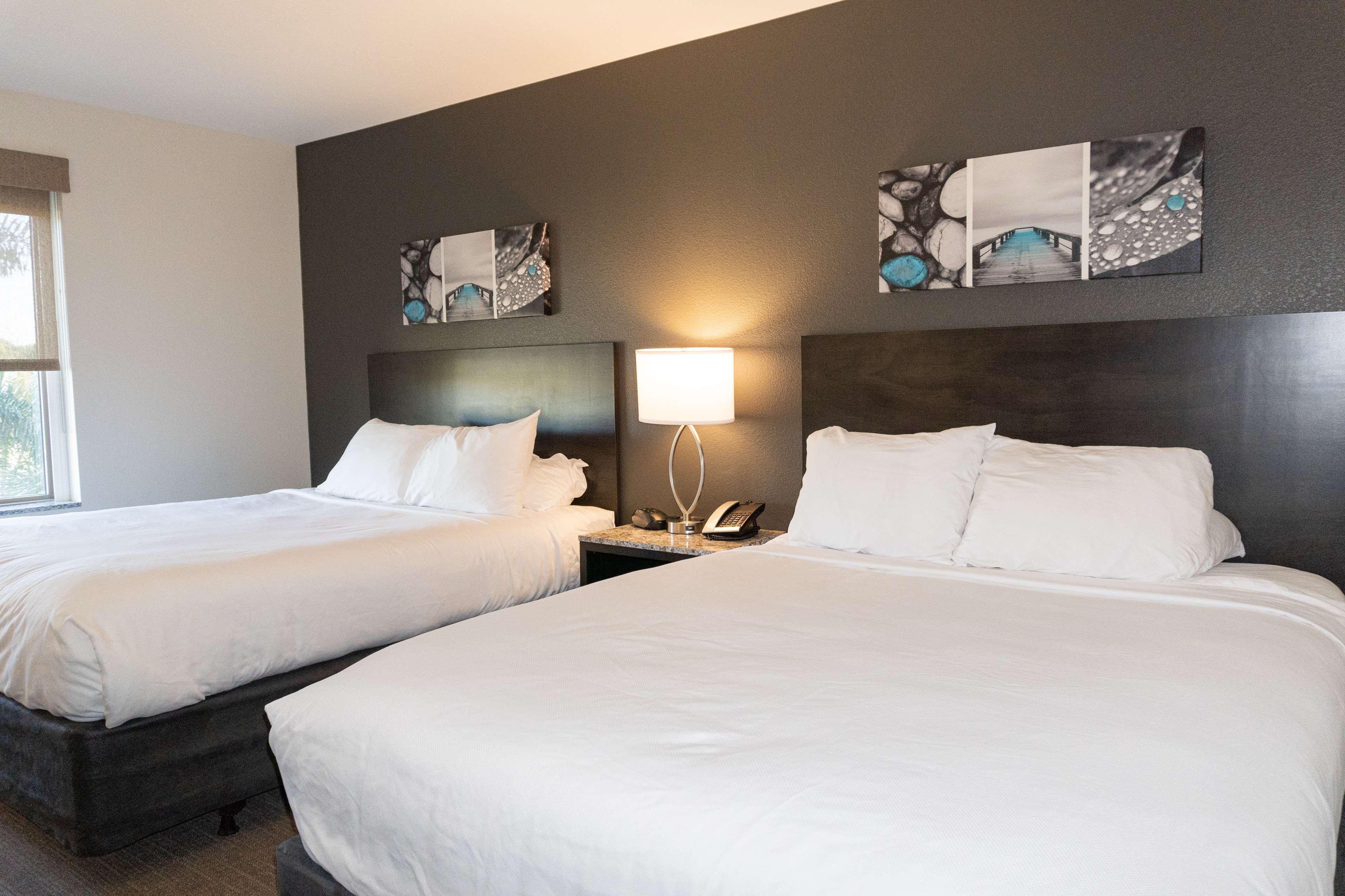 Magnolia Pointe; BW Signature Collection Fruitville Экстерьер фото