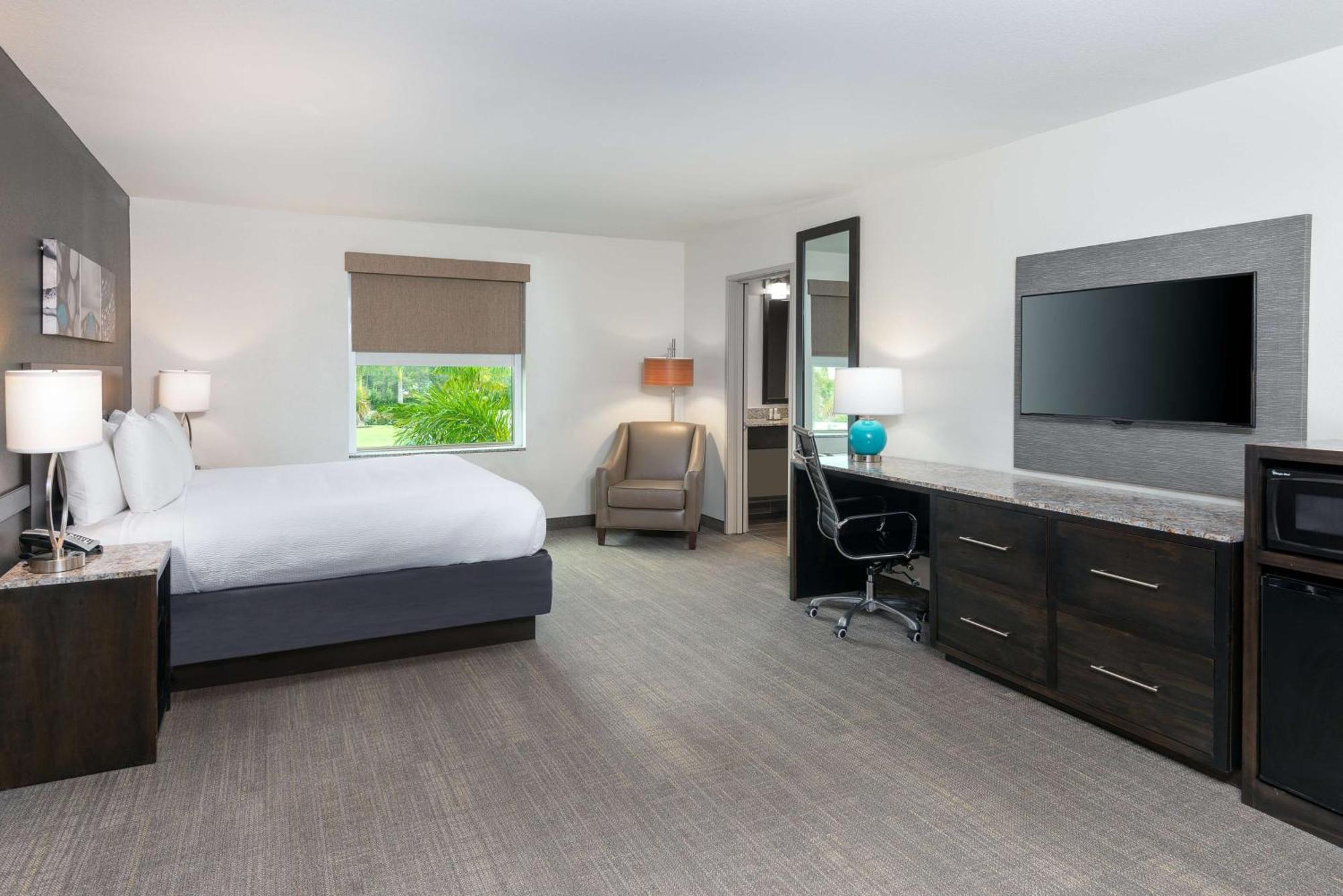 Magnolia Pointe; BW Signature Collection Fruitville Экстерьер фото
