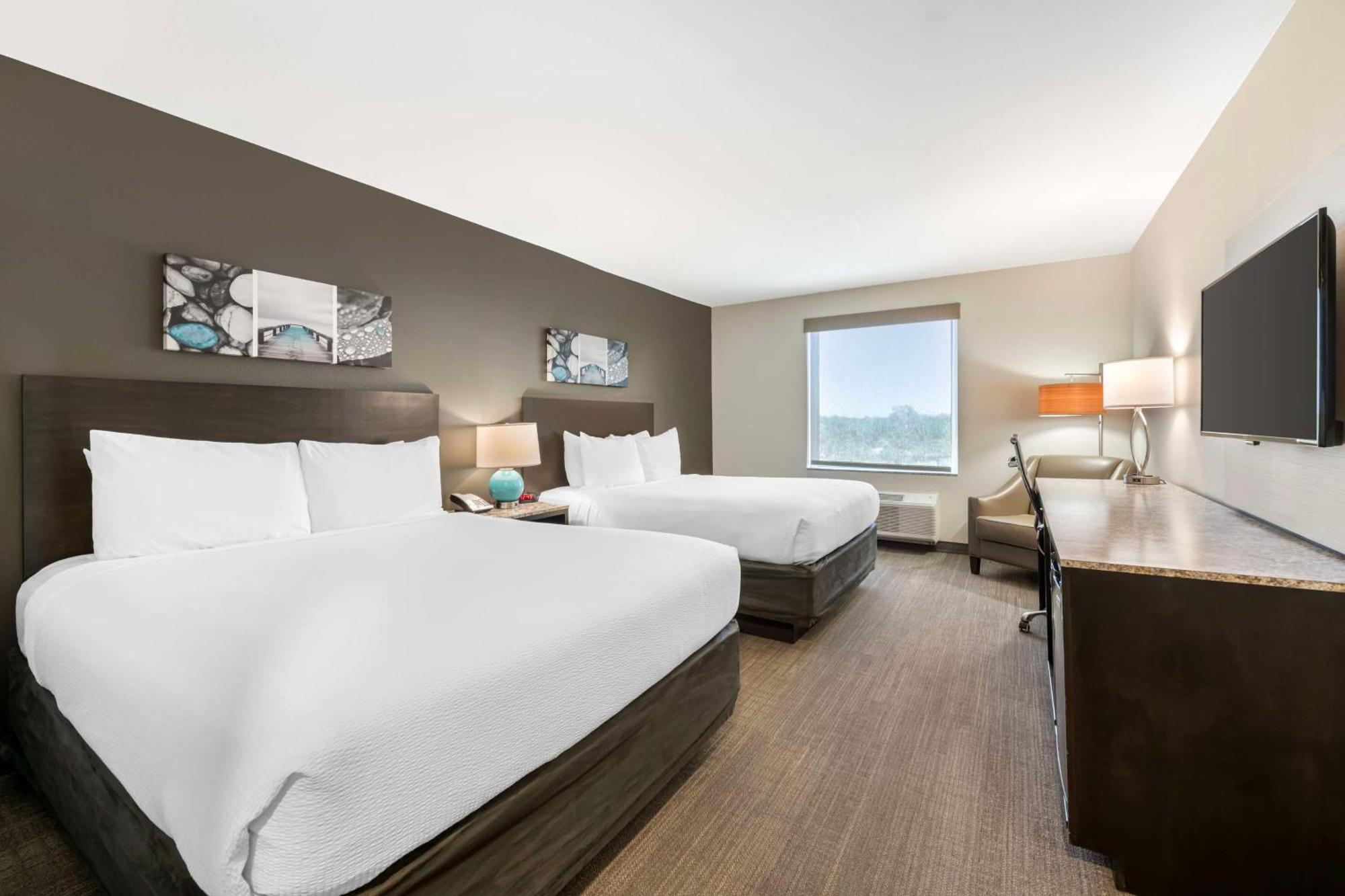Magnolia Pointe; BW Signature Collection Fruitville Экстерьер фото